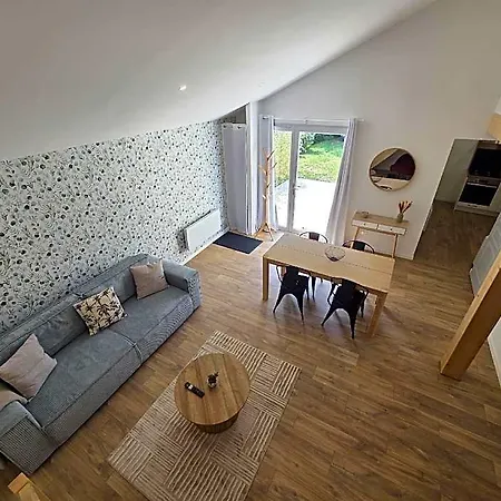 Hotel Au Son De L'eau La Couronne (Charente)